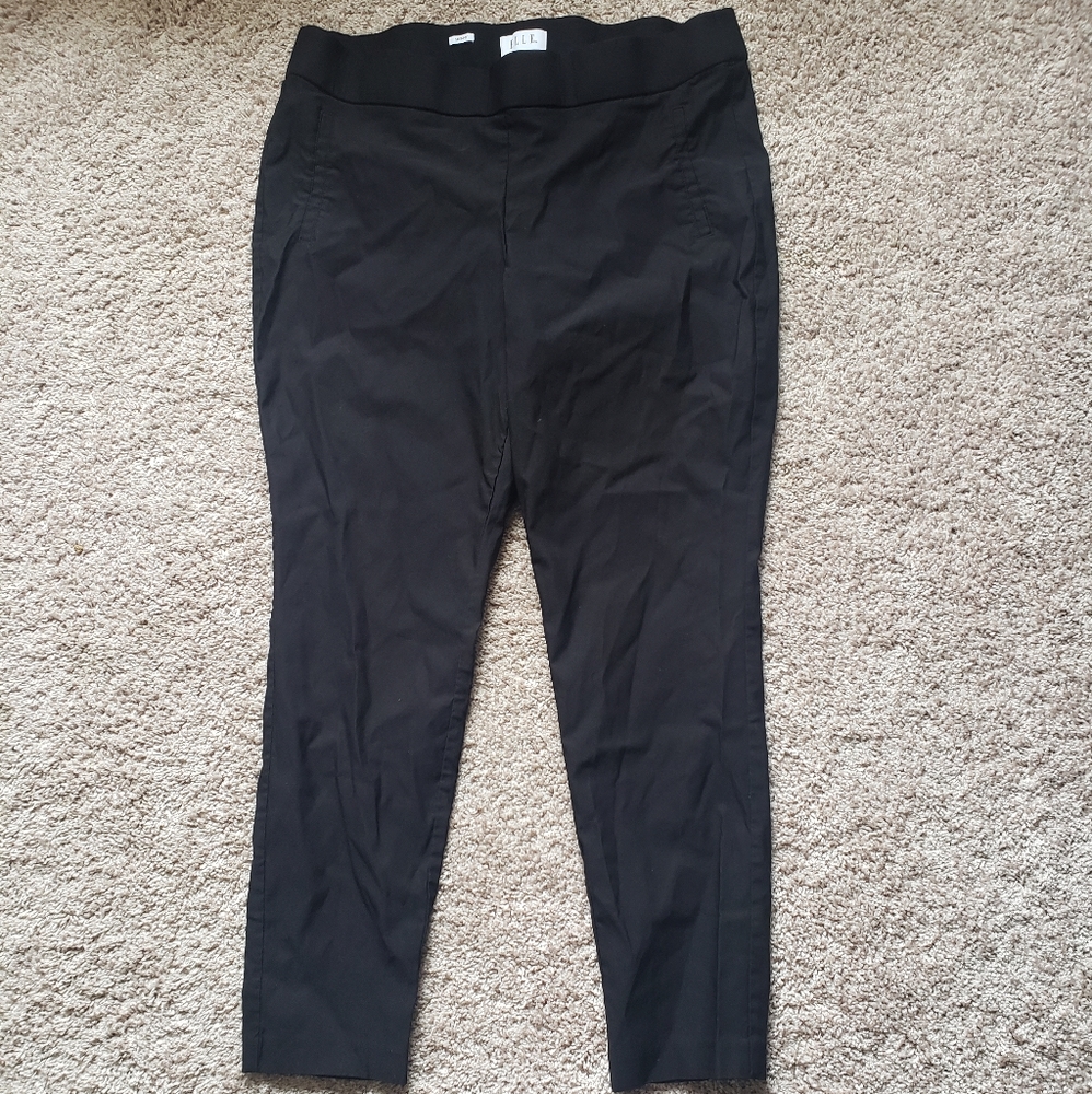 ELLE Black Skinny Pants Size XXL (2X)